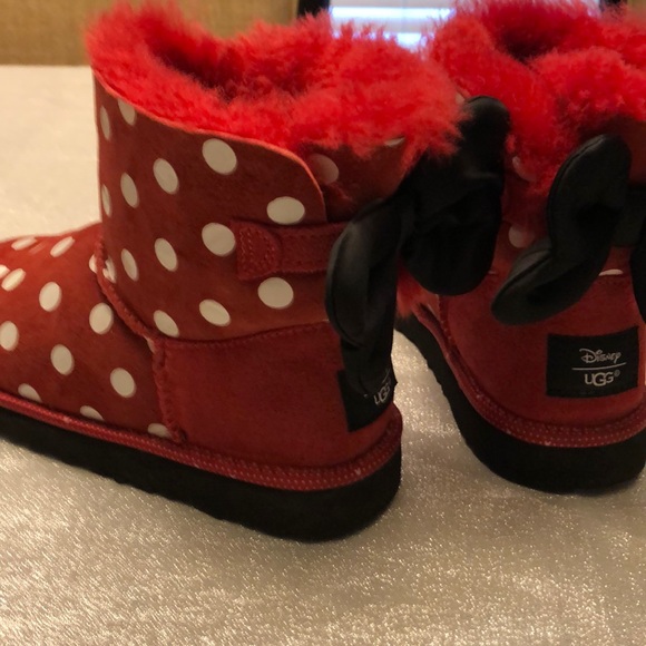 UGG Other - DISNEY UGG !!